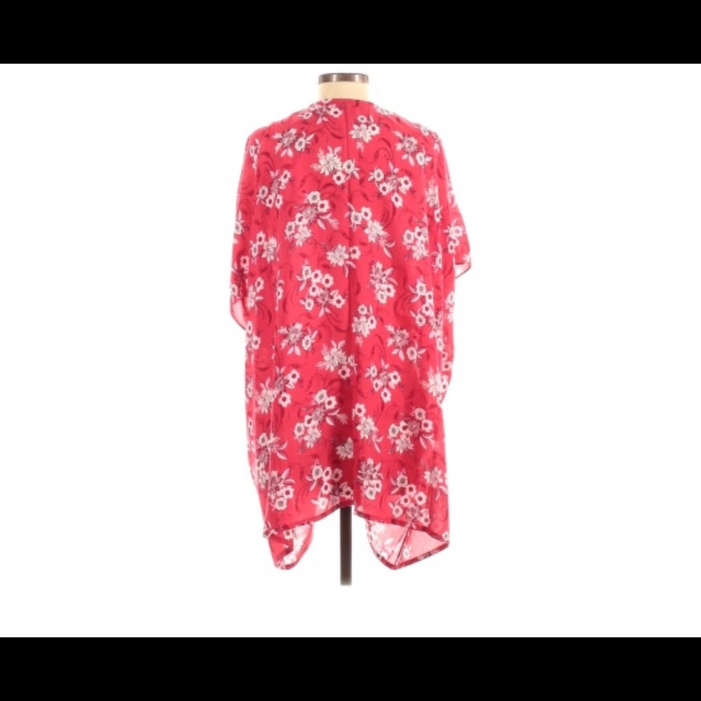 LOFT XS/S Pink with Flowers Kimono
